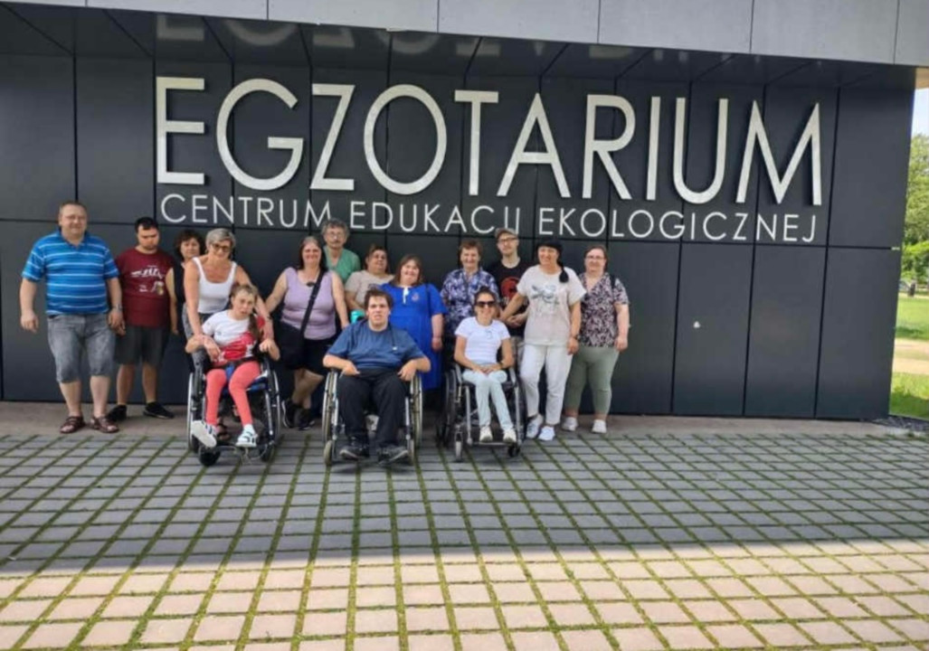 zdjęcie przedstawia członków stowarzyszenia