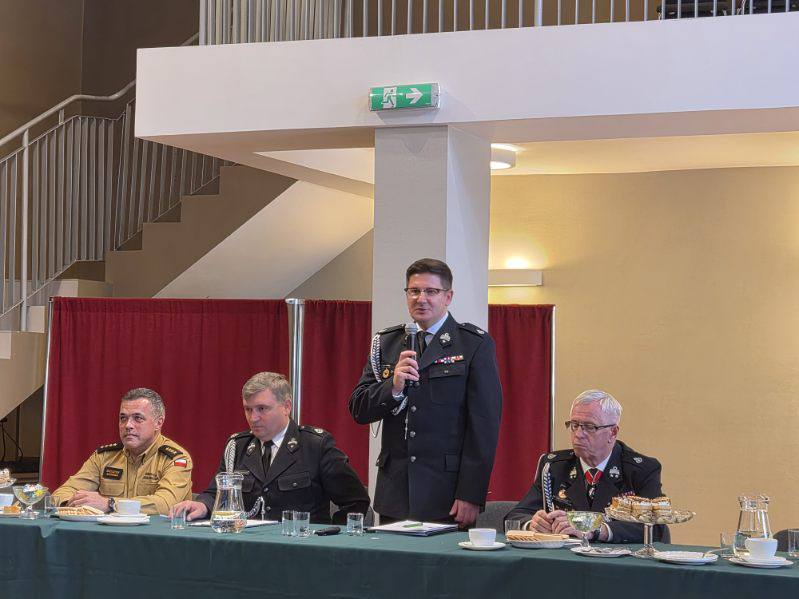Zdjęcie przedstawia uroczystość